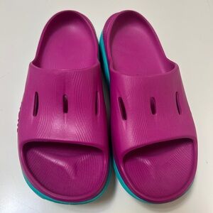Hoka Ora Recovery Slides